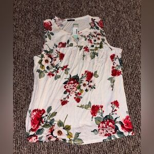 NWT Papermoom Smocked Floral Tank